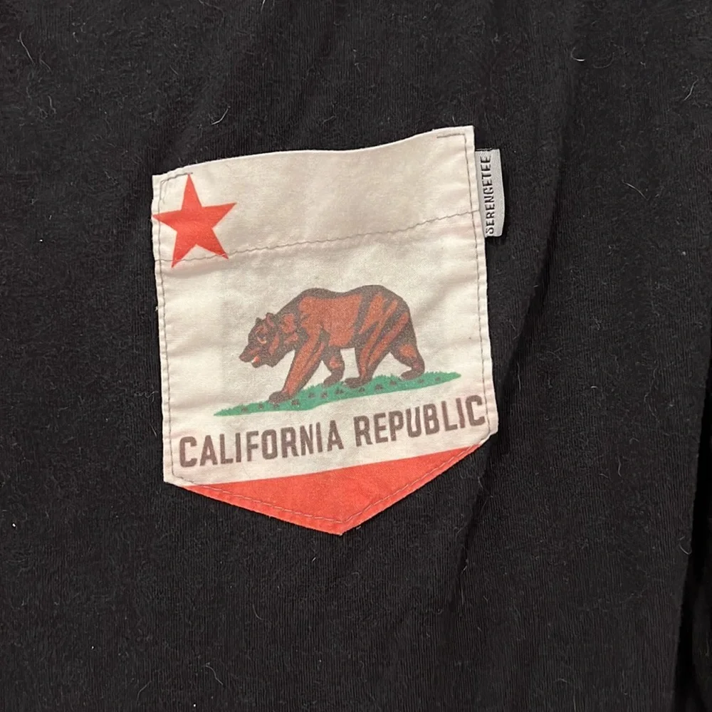 SerengeTee California Flag Long Sleeve Crop